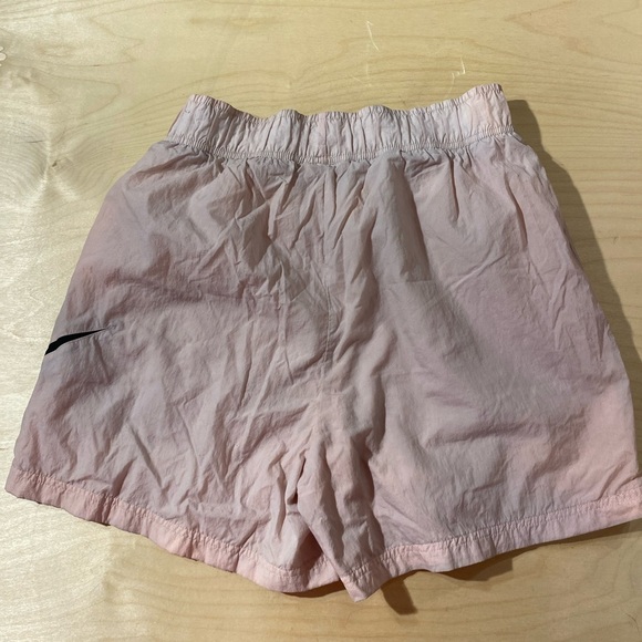 Nike Women's Pink Shorts Medium (HM) - Picture 7 of 7
